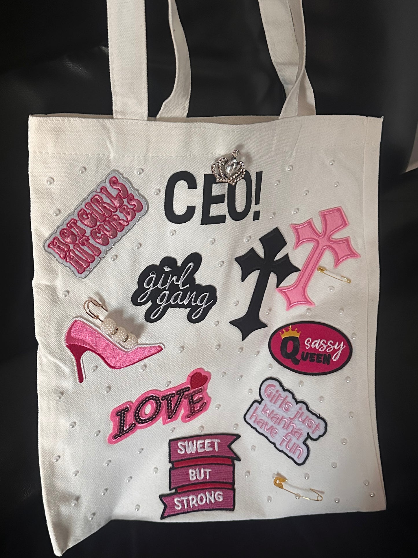 TOTE BAGS